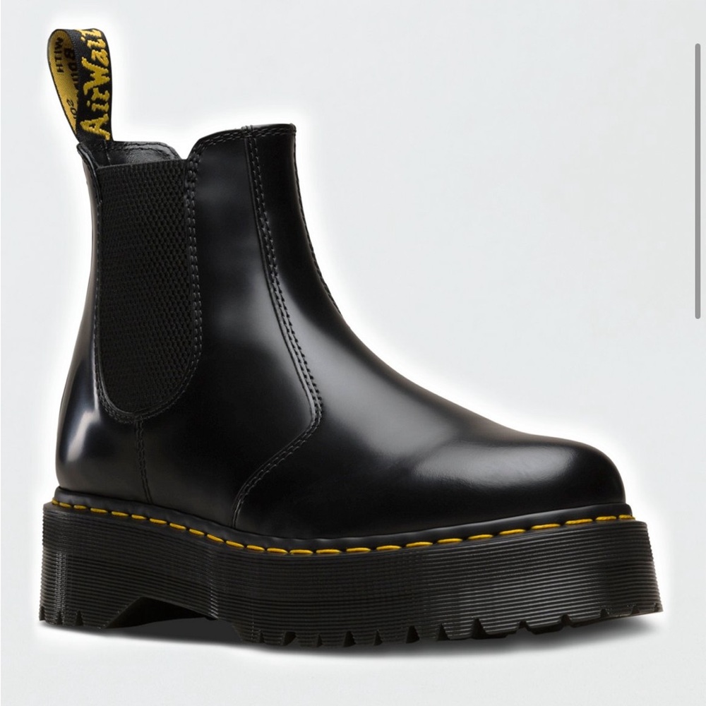Dr. Martens 2976 Quad Boot
